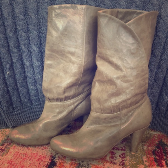 Vintage leather boots - Picture 1 of 5